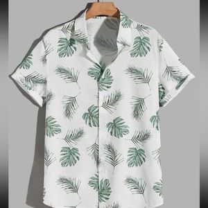 Men’s tropical short sleeve button up